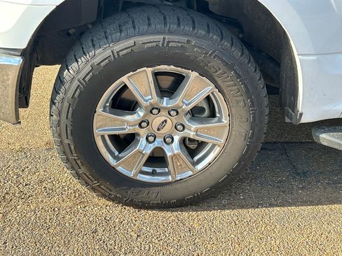 Used 2017 Ford F150 XLT w/ Equipment Group 302A Luxury image 27