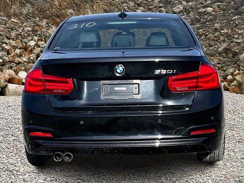 Used 2017 BMW 330i Sedan image 4