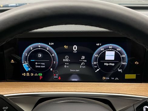 New 2026 Volkswagen Tiguan SEL R-Line AWD/4WD image 27