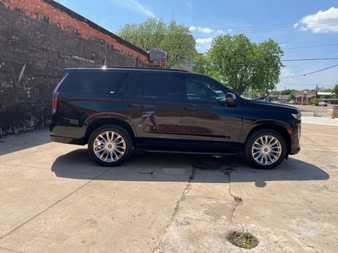 Used 2022 Cadillac Escalade Sport AWD/4WD image 6