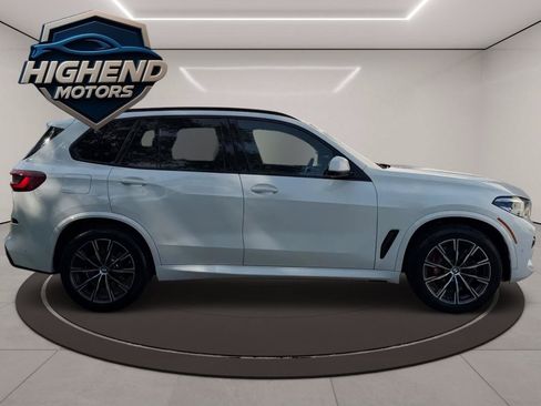 Used 2022 BMW X5 M50i w/ Premium Package AWD/4WD image 7