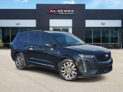 Used 2021 Cadillac XT6 Sport w/ Platinum Package image 1