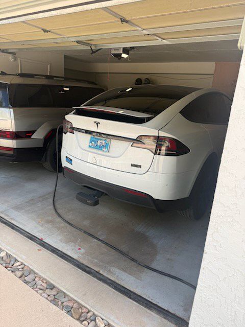 Used 2022 Tesla Model X Plaid AWD/4WD image 2