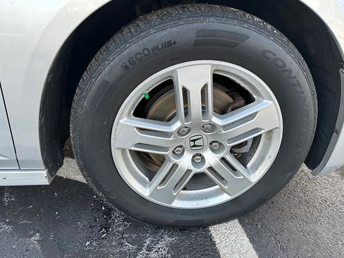 Used 2012 Honda Odyssey Touring image 16