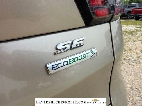Used 2018 Ford Escape SE FWD image 33