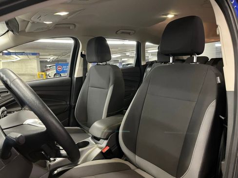Used 2016 Ford Escape S image 16