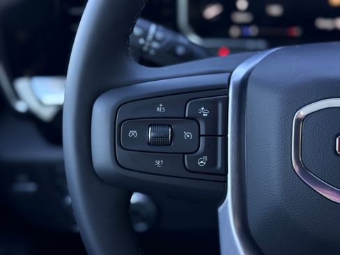 New 2026 GMC Sierra 1500 SLE w/ Max Trailering Package image 11