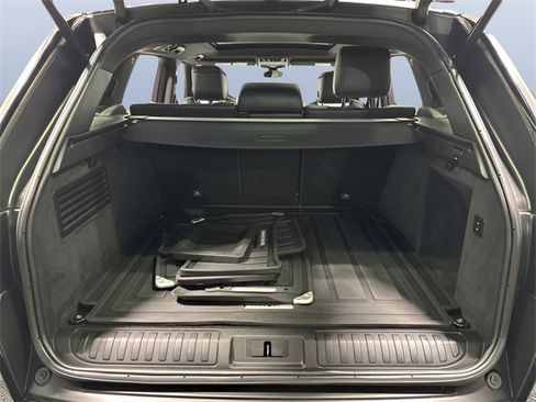 Used 2022 Land Rover Range Rover Sport HSE Dynamic image 11