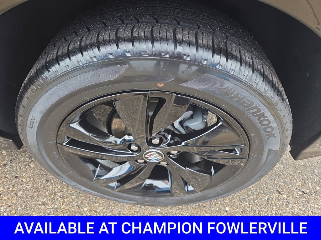 Used 2024 Buick Encore GX Sport Touring w/ Advanced Technology Package AWD/4WD image 12