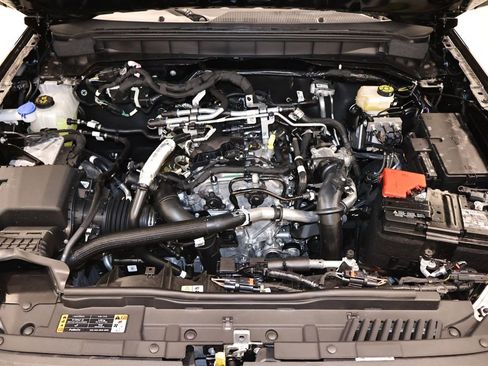 New 2026 Ford Bronco 2-Door w/ Sasquatch Package image 32