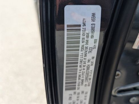 Used 2013 RAM 1500 Classic SLT w/ Big Horn Equipment Group image 19