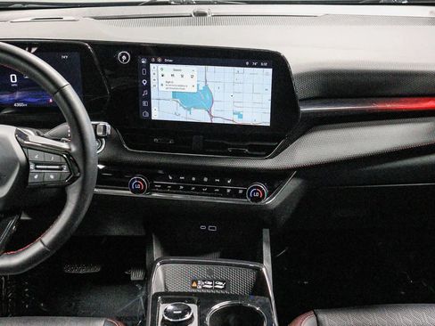 Used 2025 Chevrolet Equinox RS w/ Safety and Technology Package FWD image 14