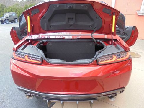 Used 2017 Chevrolet Camaro LT RWD image 44