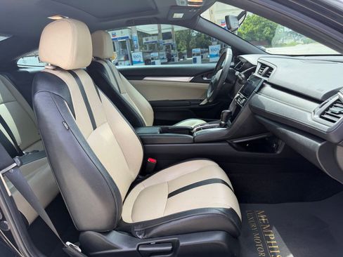 Used 2018 Honda Civic EX-L image 6