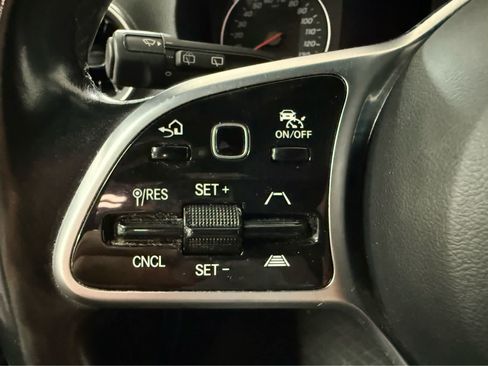 Used 2019 Freightliner Sprinter 2500 AWD/4WD image 18