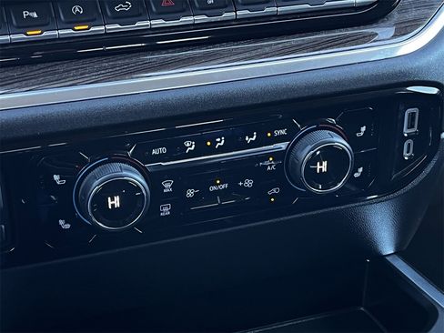 Used 2024 Chevrolet Silverado 1500 RST w/ All Star Edition Plus image 18