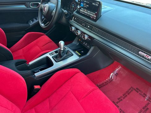 Used 2025 Honda Civic Type R image 33
