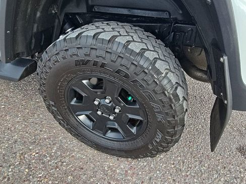 Used 2022 Jeep Gladiator Mojave w/ Trailer Tow Package image 20