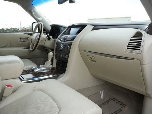 Used 2016 INFINITI QX80 w/ Driver's Assistance Package image 22