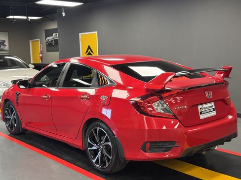 Used 2020 Honda Civic Sport image 4