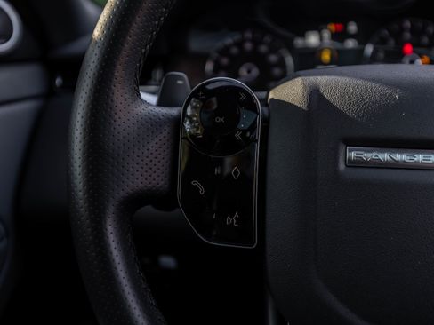 Used 2020 Land Rover Range Rover Evoque R-Dynamic S image 53