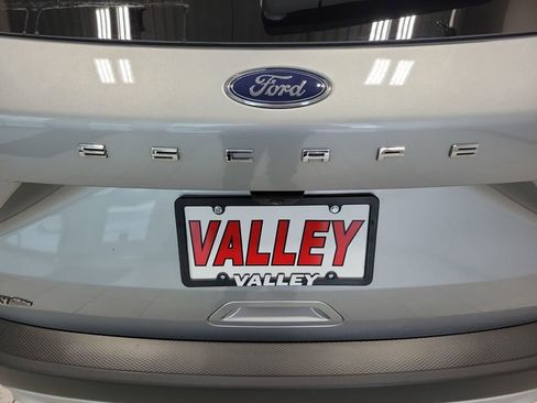 Used 2022 Ford Escape SE w/ Convenience Package image 11