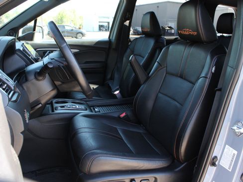 Used 2023 Honda Passport TrailSport image 18