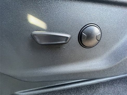 New 2025 Ford F150 Lightning XLT image 12