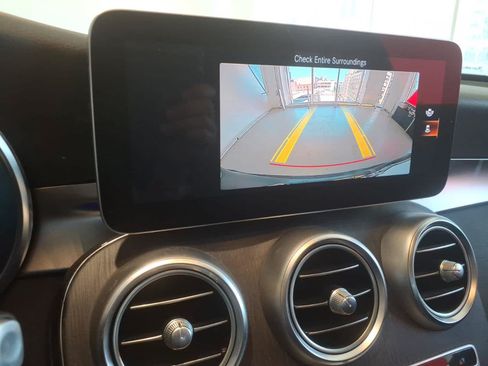 Used 2020 Mercedes-Benz GLC 300 4MATIC image 22