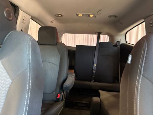 Used 2015 Chevrolet Traverse LT FWD image 20
