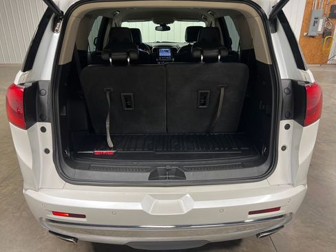 Certified 2019 GMC Acadia Denali w/ Technology Package AWD/4WD image 12