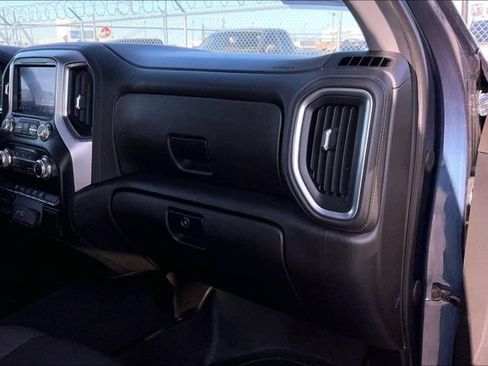 Used 2022 GMC Sierra 2500 SLE w/ Gooseneck/5TH Wheel Package AWD/4WD image 16