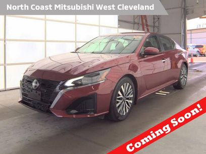 Used 2023 Nissan Altima 2.5 SV