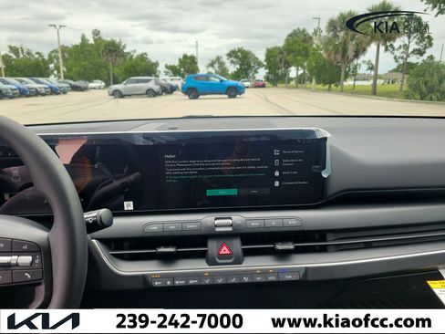 New 2026 Kia K4 FWD image 19