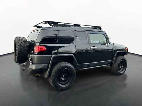 Used 2007 Toyota FJ Cruiser 4WD image 3