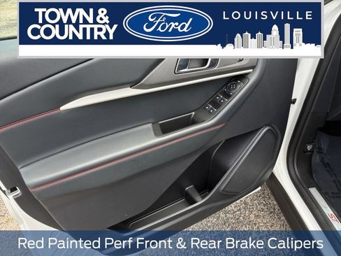 Used 2025 Ford Explorer ST-Line w/ ST-Line Street Pack AWD/4WD image 10