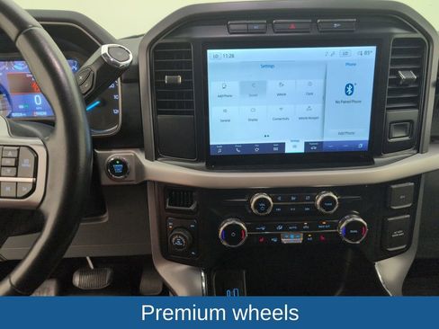 Certified 2022 Ford F150 XLT w/ Equipment Group 302A High image 20