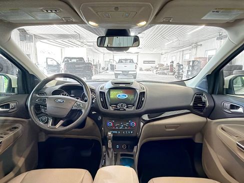 Used 2017 Ford Escape Titanium w/ Canadian Touring Package AWD/4WD image 10