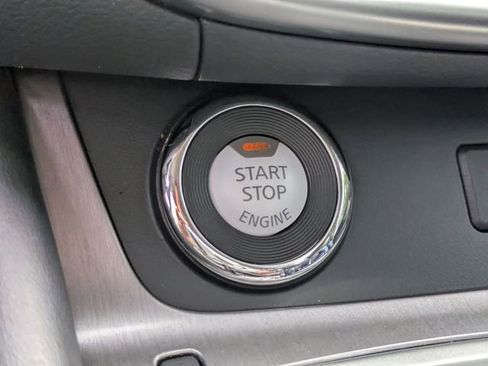 Used 2024 Nissan Murano SV AWD/4WD image 27