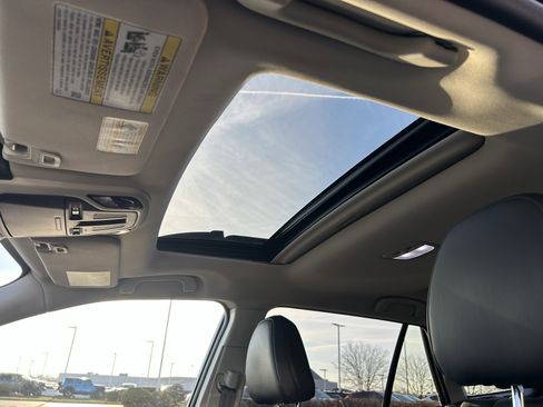 Used 2023 Subaru Outback Limited XT image 24