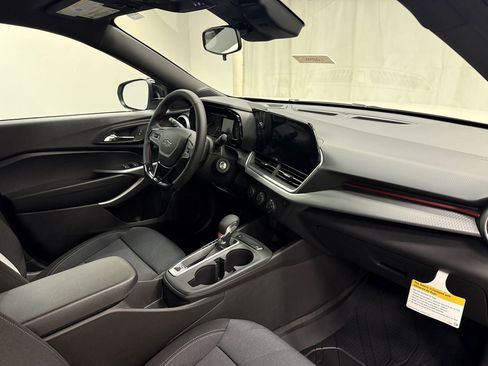 New 2026 Chevrolet Trax RS image 15