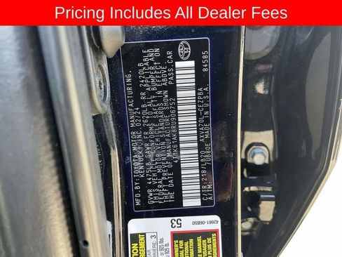 Used 2024 Toyota Camry XSE FWD image 32