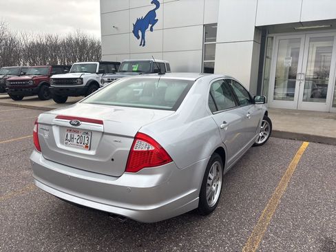 Used 2011 Ford Fusion SEL image 3