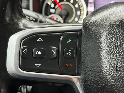 Used 2021 RAM 1500 Laramie AWD/4WD image 29