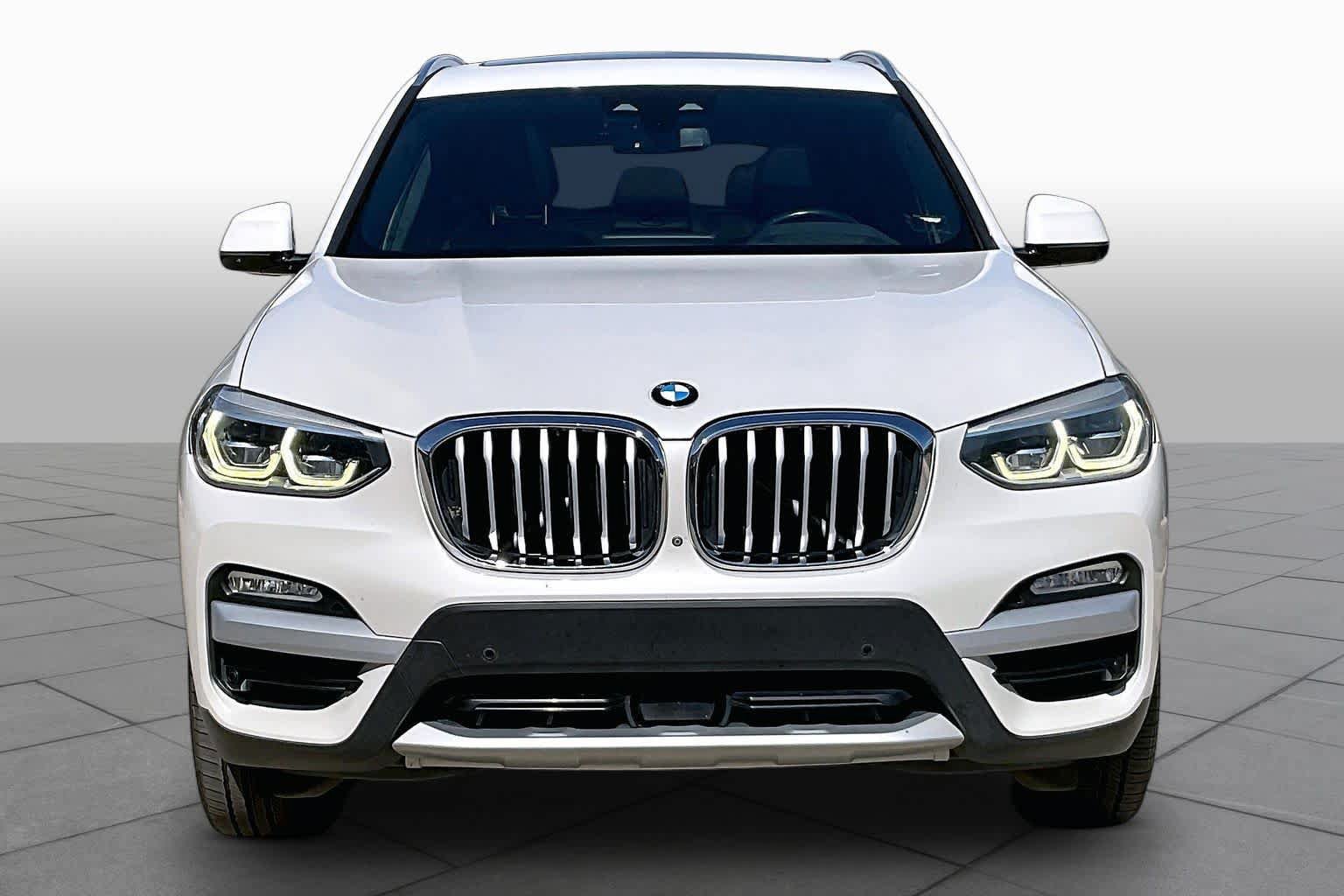 Used 2018 BMW X3 xDrive30i AWD/4WD image 4