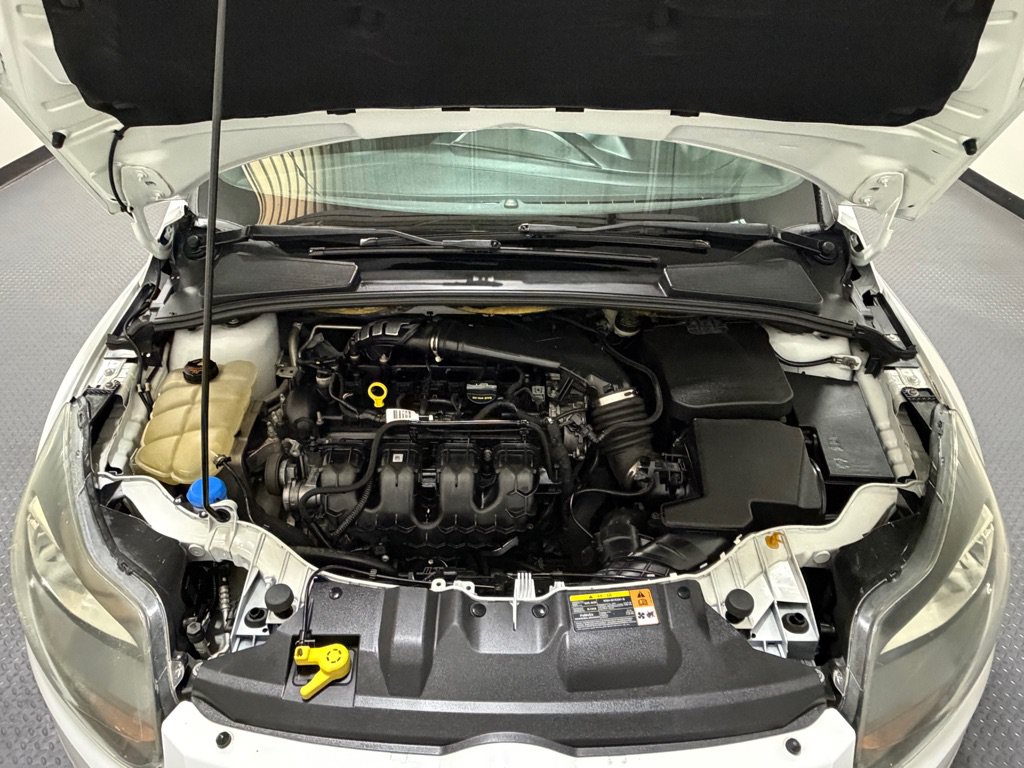Used 2014 Ford Focus ST FWD image 16