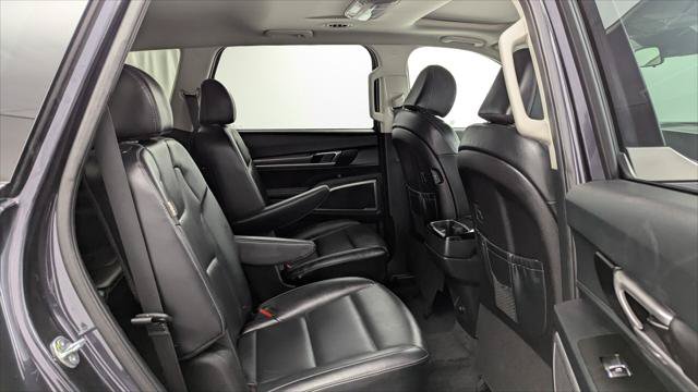 Used 2025 Kia Telluride S AWD/4WD image 22