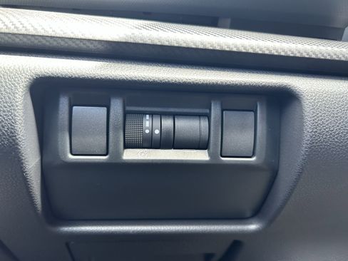 Certified 2025 Subaru Crosstrek 2.5i Limited image 18