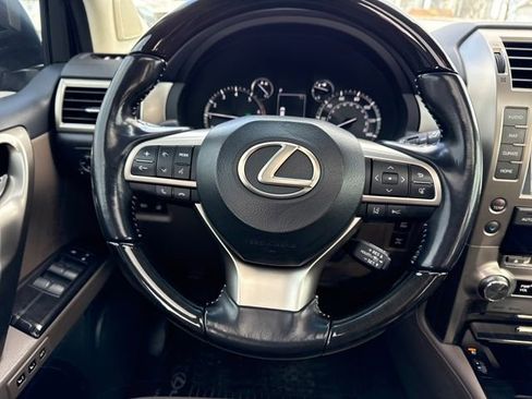 Used 2021 Lexus GX 460 Premium image 17