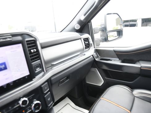 Used 2024 Ford F250 Platinum w/ Tremor Off-Road Package AWD/4WD image 23